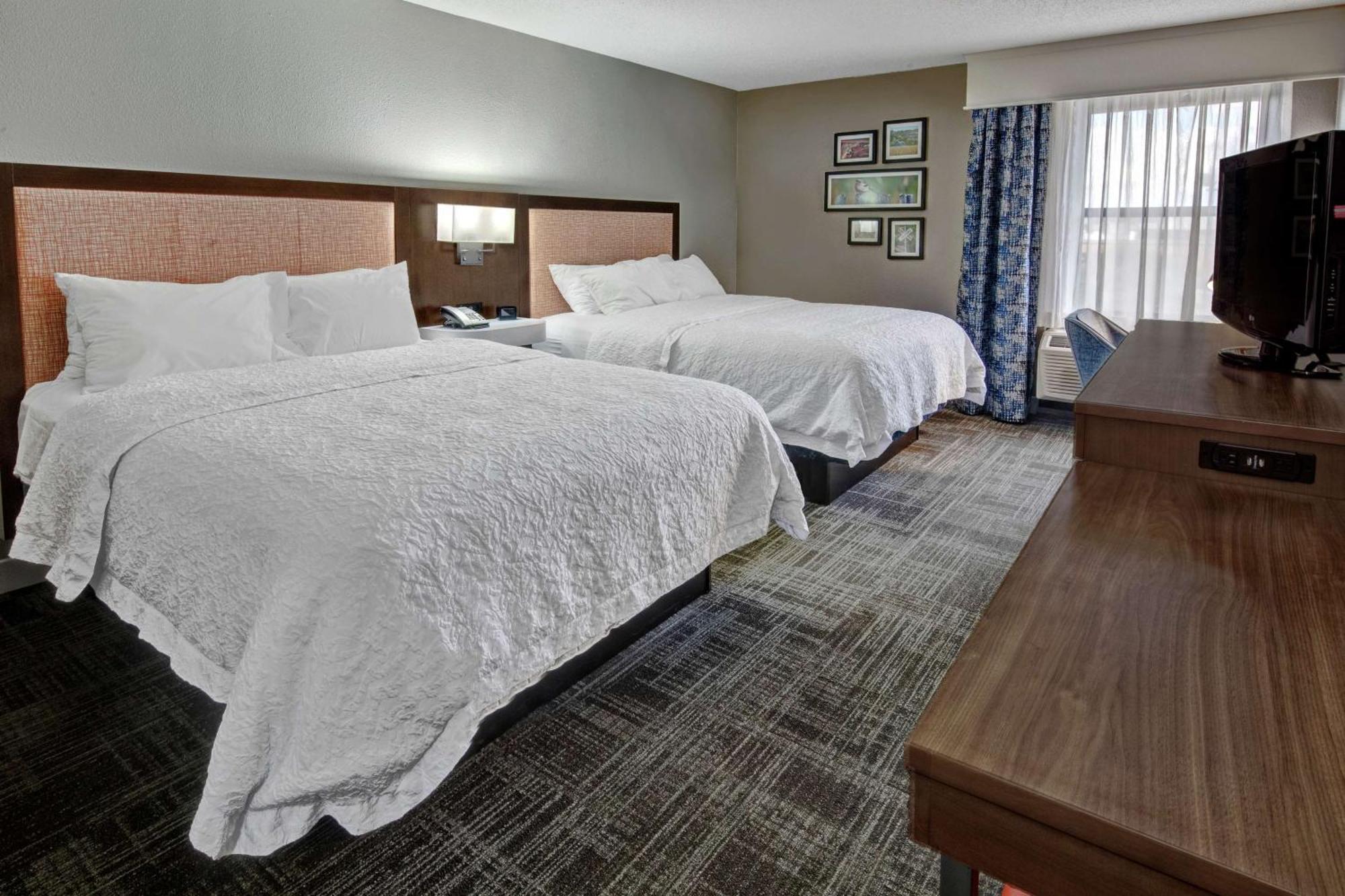 Hotel Hampton