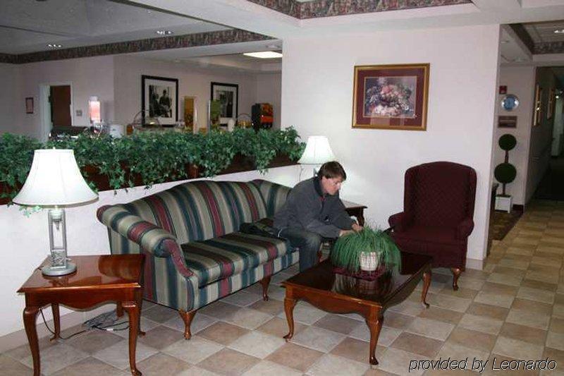 Hampton Hotel