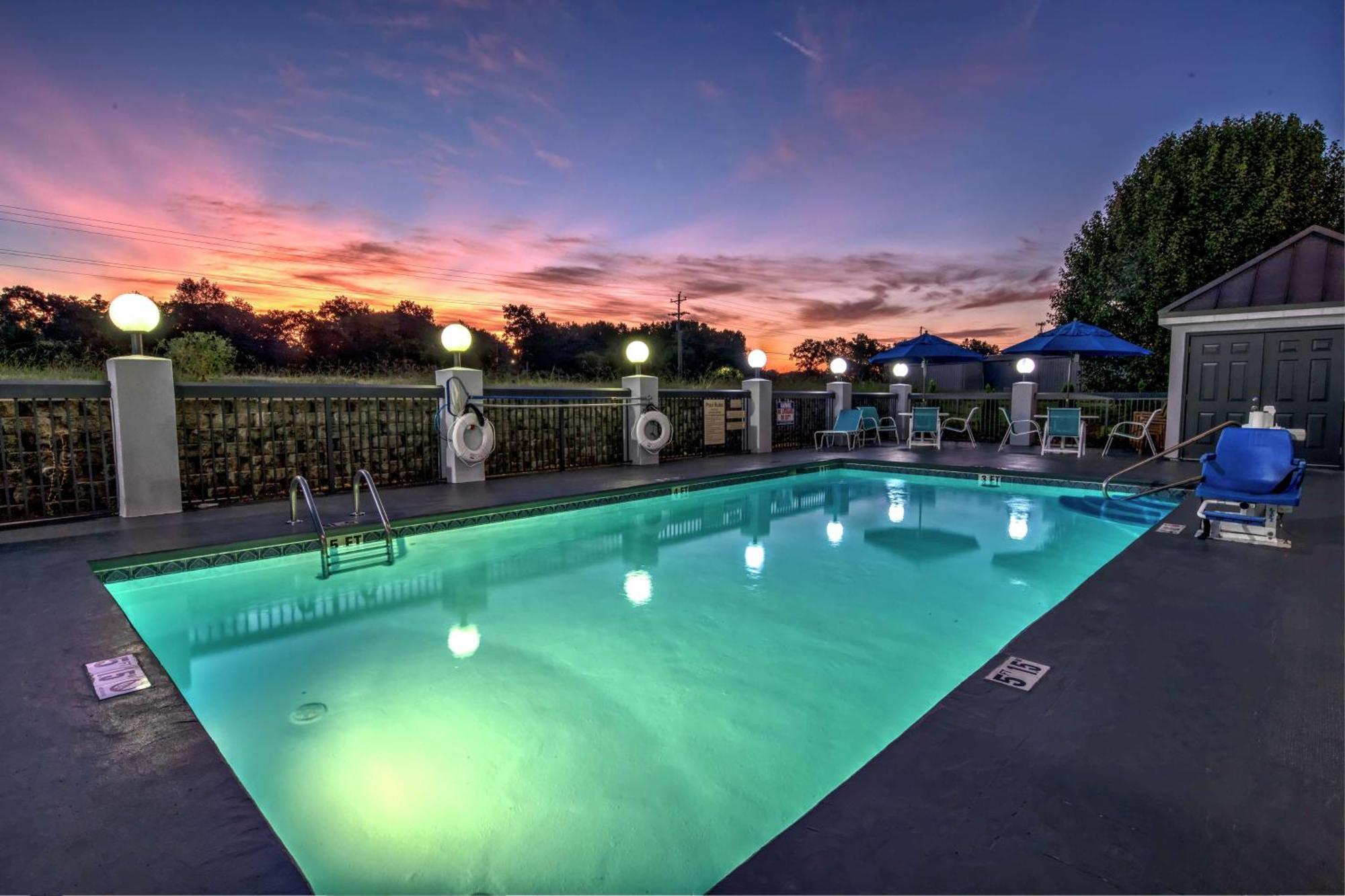 Hotel Hampton Tullahoma